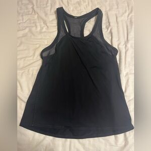 Lululemon black tank with mesh size 6 - NWOT
